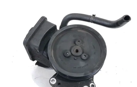 BMW X3 E83 Power steering pump 3405196
