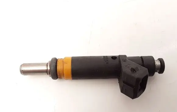BMW 7 E65 E66 Fuel injector 7506924