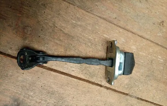 Honda Jazz Front door check strap stopper