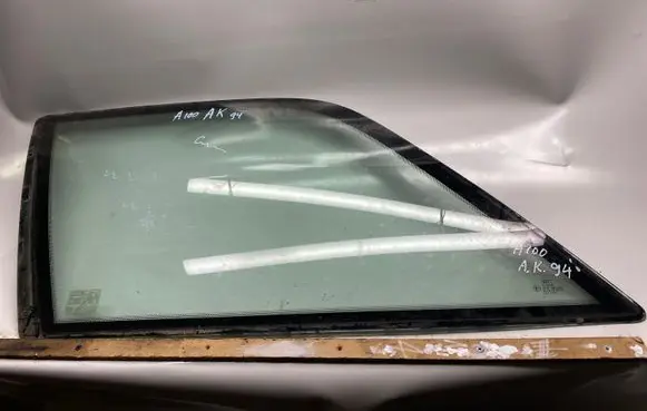Audi 100 S4 C4 Rear side window 43R001190