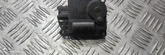 Dodge Durango Air flap motor/actuator 545250008