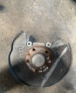 Audi A4 S4 B8 8K Rear wheel hub