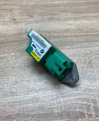 BMW 7 E38 Airbag deployment crash/impact sensor 6900728 029935