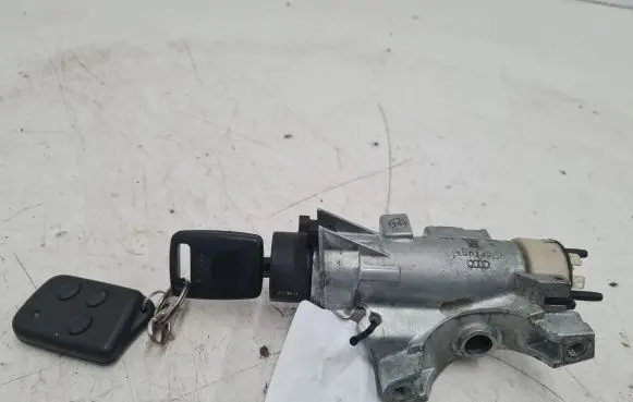 Audi A4 S4 B5 8D Ignition lock 4D0905851