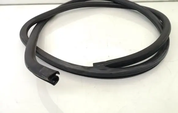 Lexus IS 220D-250-350 Front door rubber seal 070210030170803