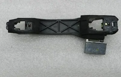 Chevrolet Captiva Front door exterior handle/bracket 94553102