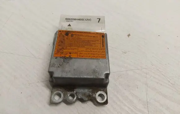 Nissan X-Trail T30 Airbag control unit/module 988208H405 040707