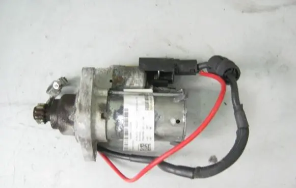 Volkswagen Touran I Starter motor 0AM911023K