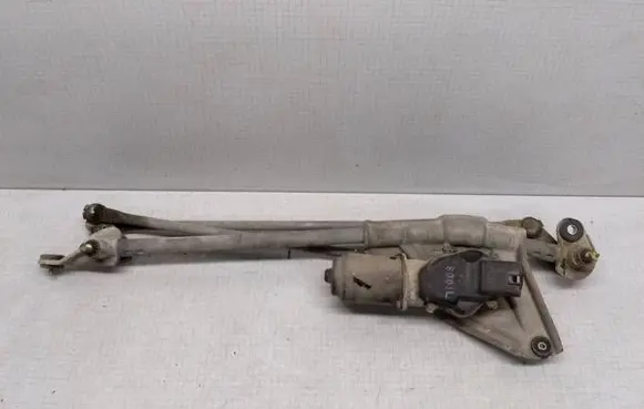 Subaru Legacy Front wiper linkage and motor