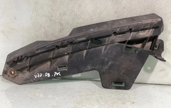 Volvo V70 Headlight/headlamp mounting bracket 30796387