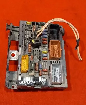 Citroen C5 BSM Control unit 9664705980 R02 BSMR02