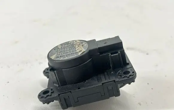 Nissan Rogue Air flap motor/actuator 277T14BU1A HAD36013A 0106165C
