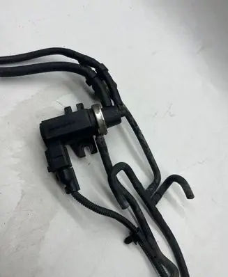 Ford Galaxy Turbo solenoid valve 1J0906627 72290320
