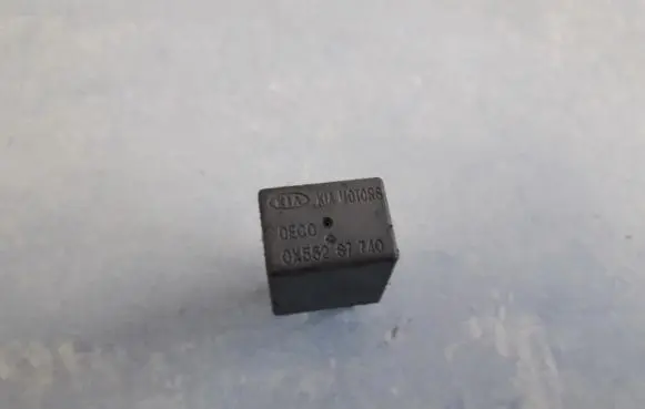 KIA Sorento Other relay 0k55267740