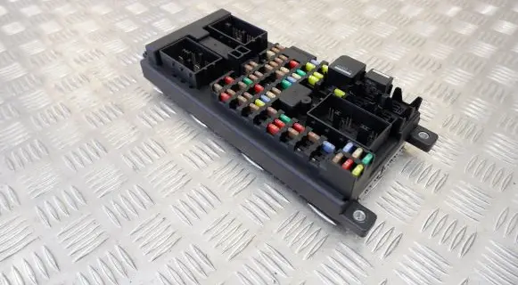 Land Rover Evoque I Fuse module BJ3214F041AC