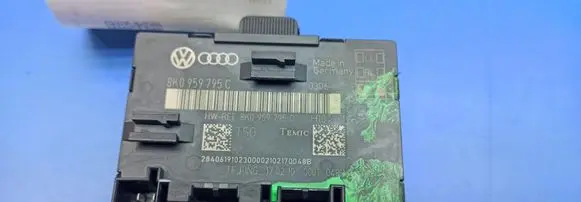 Audi A4 S4 B8 8K Door control unit/module 8K0959795C
