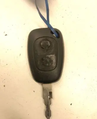 Renault Trafic II (X83) Ignition key/card 