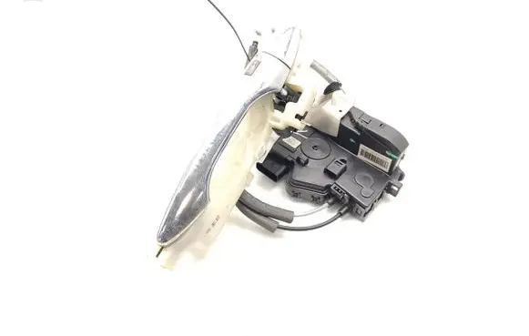 Hyundai ix35 Front door lock 81310-2Y010