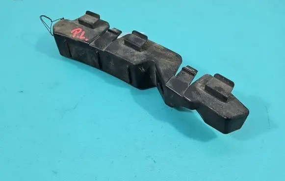 KIA Ceed Front bumper mounting bracket 86517-1H500 IMPRK1424971