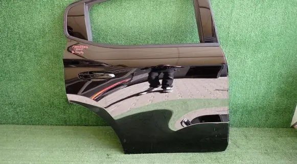 Opel Frontera Rear door 