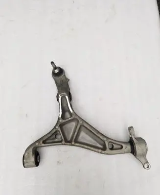 Dodge Durango Front lower control arm/wishbone 04877717AB
