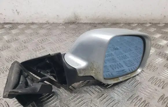 Audi A3 S3 8L Front door electric wing mirror 014743