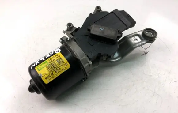 Nissan Note (E11) Wiper motor 53568902