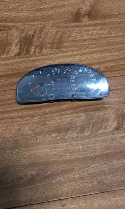 Audi A4 S4 B5 8D Speedometer (instrument cluster) 8D0919033A