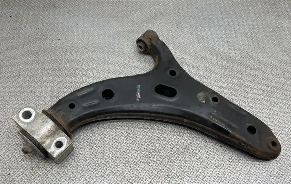 Subaru Legacy Front lower control arm/wishbone B9608NA