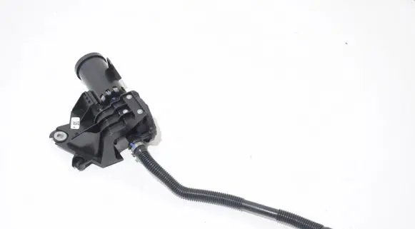 BMW X7 G07 Fuel line pipe 7439920