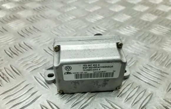 Volkswagen Touareg I ESP acceleration yaw rate sensor 7E0907652A