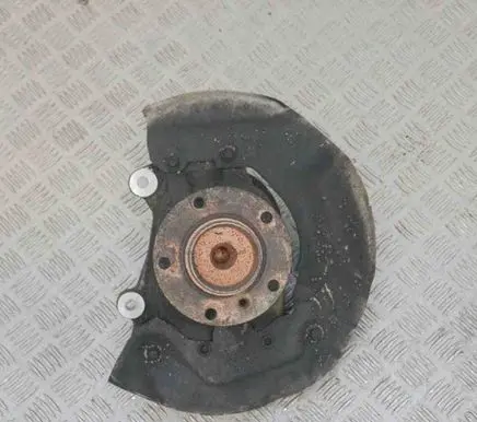 BMW 6 E63 E64 Front wheel hub 6762018
