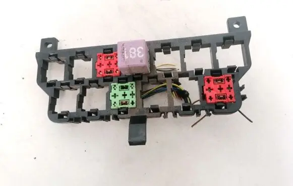 Volkswagen PASSAT B5 Fuse box set 431951253G 899516