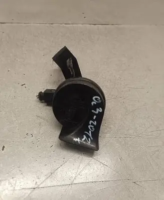 Audi Q3 8U Horn signal E1000324 12V400 E10324
