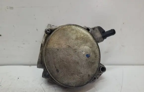 Audi A4 S4 B8 8K Vacuum pump 06H145100AB