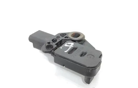 Ford Mondeo MK IV Crankshaft speed sensor 9643695780