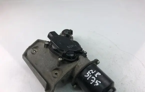 Nissan Navara D22 Wiper motor 6207