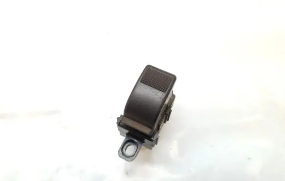 Mazda Premacy Electric window control switch 358-3D34