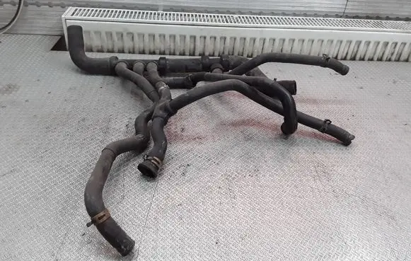 Renault Espace - Grand espace IV Engine coolant pipe/hose