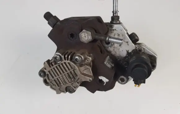 Renault Trafic II (X83) Fuel injection high pressure pump 8200385478 8200680077 0445010099
