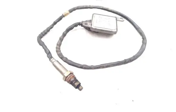 Seat Alhambra (Mk2) Lambda probe sensor 04L907805E