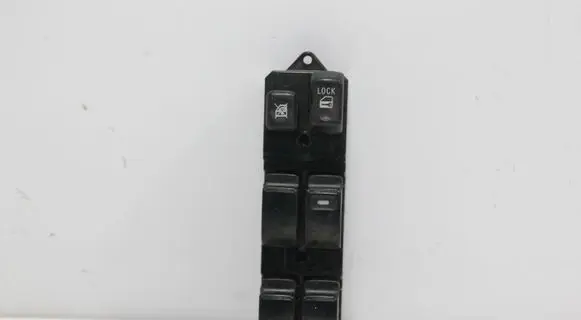 Citroen C-Crosser Electric window control switch 8608A147 C8DD630M