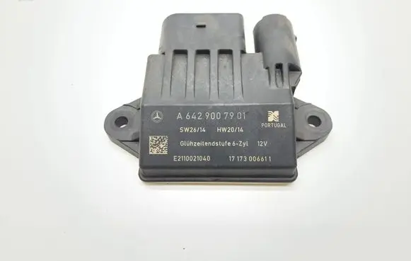 Mercedes-Benz A W177 Glow plug pre-heat relay E2110021040 17173006611