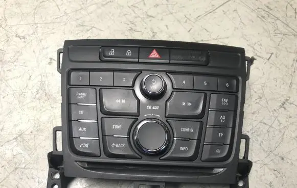Opel Zafira C Head unit multimedia control 20875735 A2C53375838