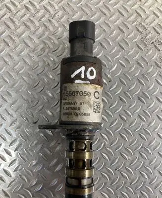Opel Astra J Camshaft vanos timing valve 55567050