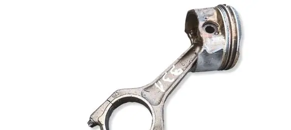 BMW 1 E81 E87 Piston 