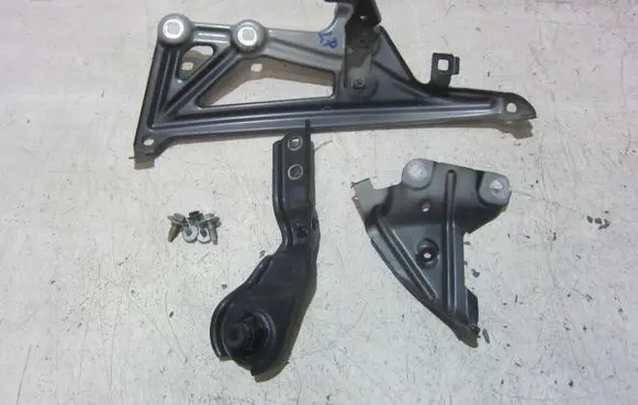 BMW X1 F48 F49 Fender mounting bracket 41007427129