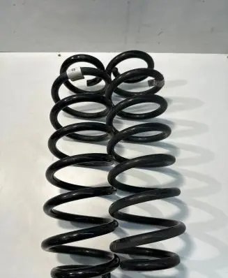 Volkswagen Tiguan Rear coil spring 5QF511115 MUW