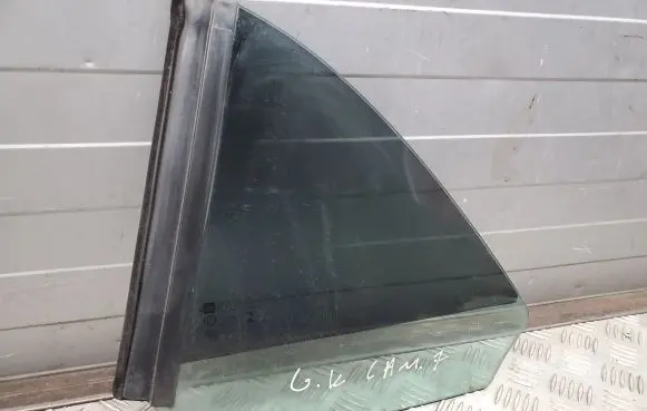 Chevrolet Camaro Rear side window 43R001237