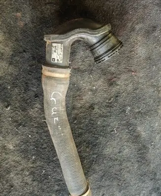 Chevrolet Cruze Intercooler hose/pipe 13327298